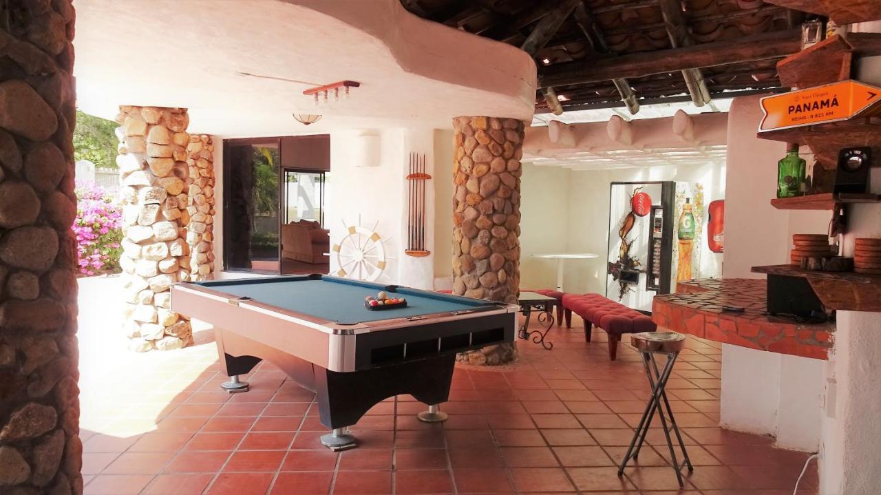 Cottage house Nueva Gorgona Extérieur photo